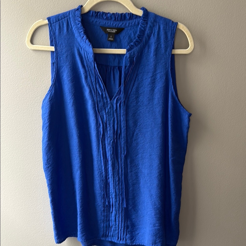 Simply Vera Vera Wang Blue Sleeveless Blouse